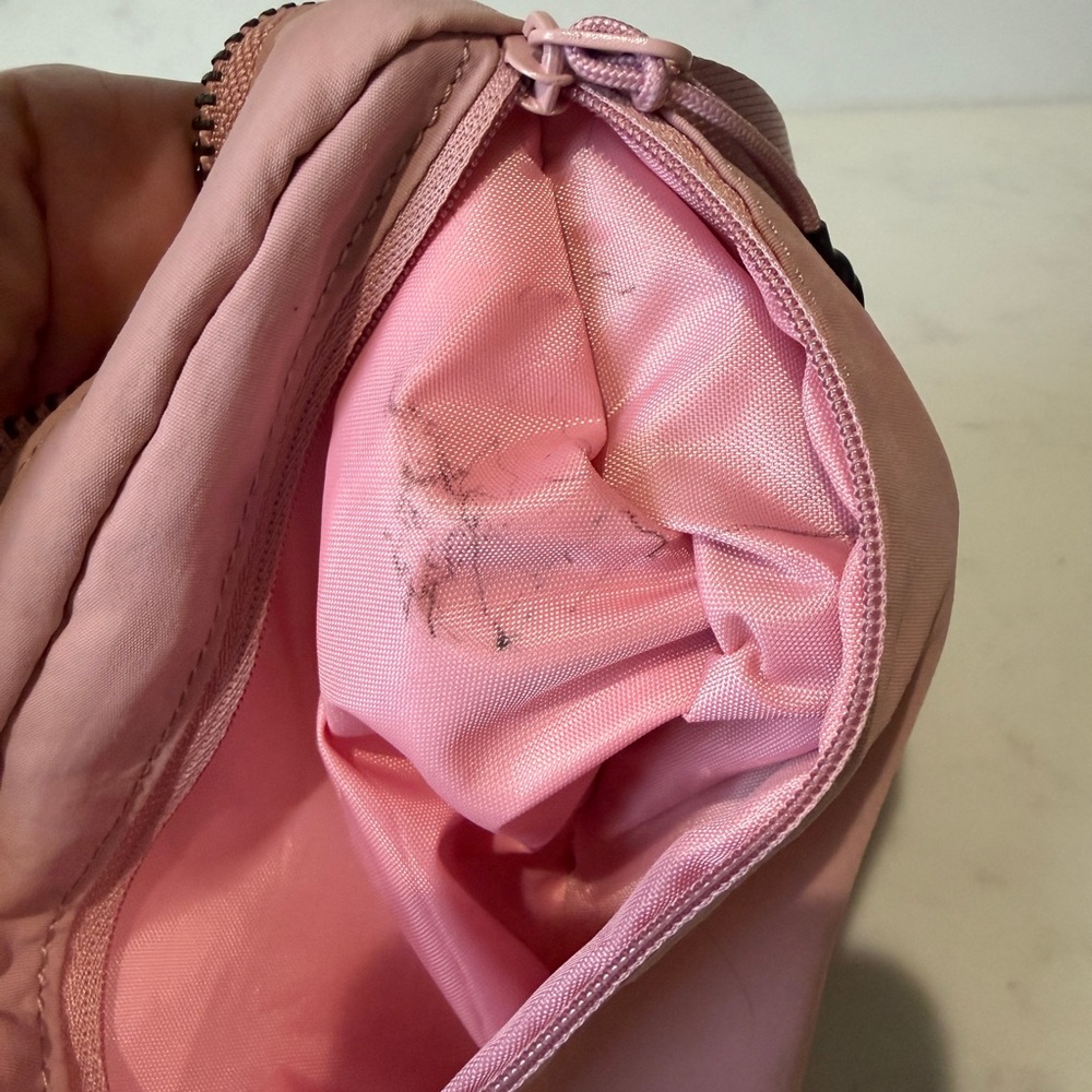 Stylish Pink Crossbody/Belt Bag - Picture 5 of 5